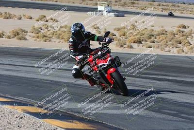 media/Dec-05-2024-Racers Edge (Thu) [[e102e0690b]]/3-B Group/Session 2 (Turn 12 Inside)/